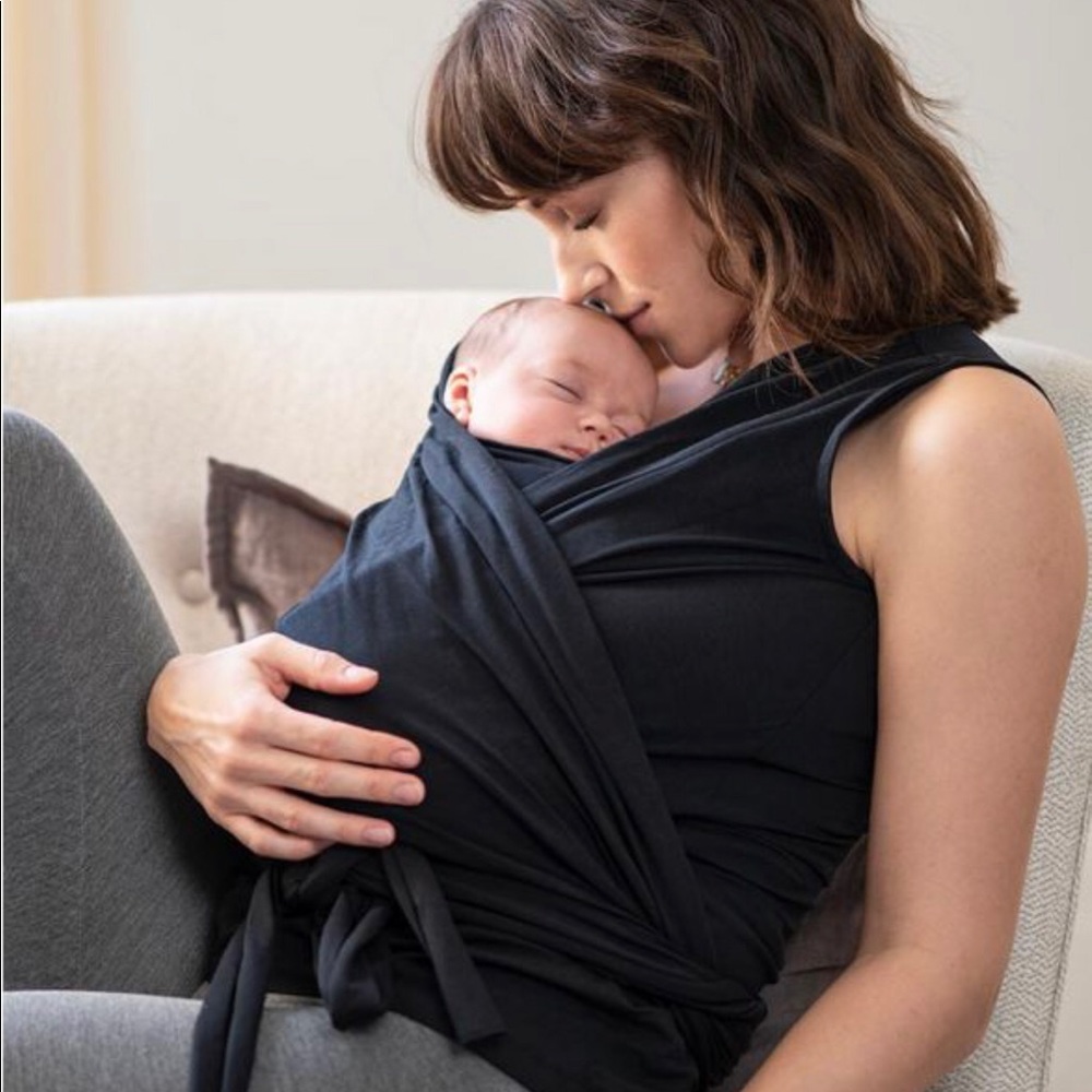 Seraphine Sleeveless Skin to Skin Top. Size Small. Excellent used condition.